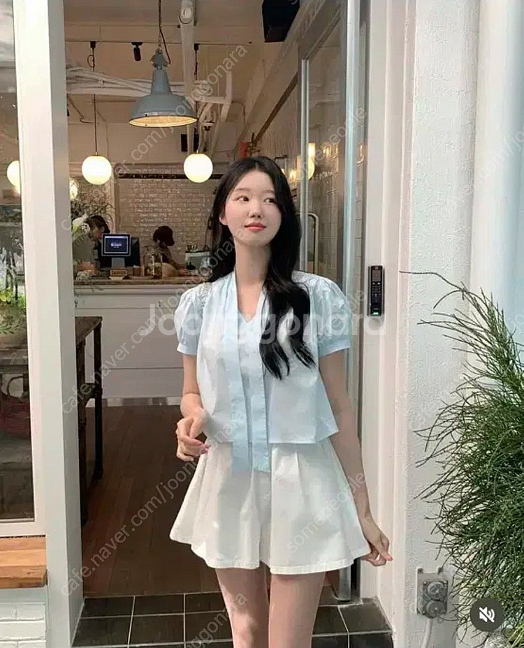 르브아 파우더 블라우스--0