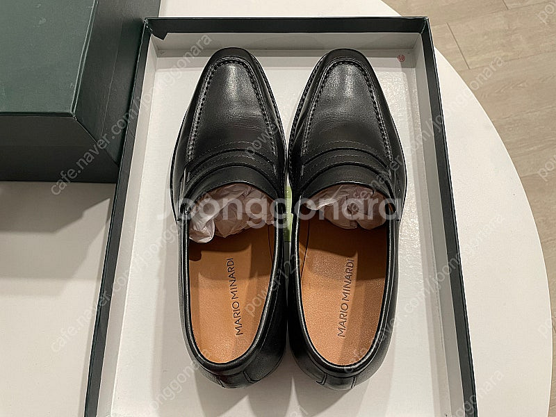마리오미나르디 페니로퍼 팝니다.(size 250)--2