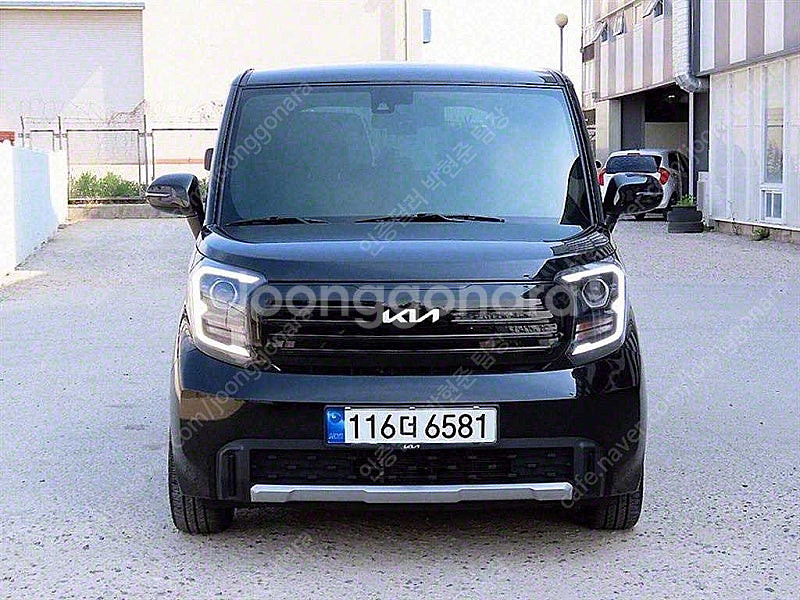 레이 중고 가격 더 뉴 기아 레이 검정색 2023년식 41,747km 시그니처 중고차 할부가능--0