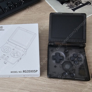앤버닉 RG35XXSP 레트로 게임기, 64GB 한글 한방팩