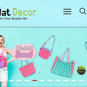 인플렛데코 태국가방 물놀이 바캉스 빅백 트랜디PVC 비치백 방수백 태국여행시 구입한 [INFLATDECOR 비치백] 빅쇼퍼 빅토드백 여행 가방 판매해요(새것/보관상 눈에안띄는 이염