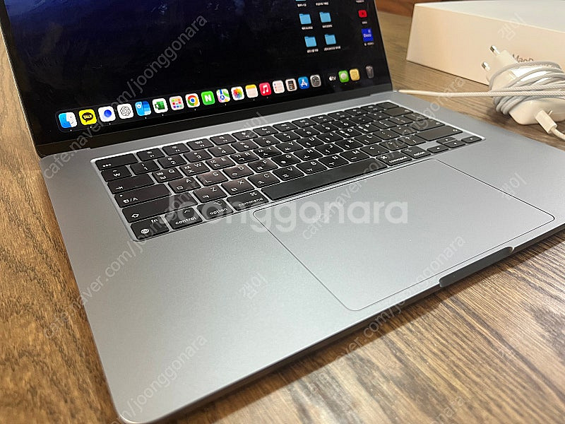 맥북에어 M3 15인치 기본형 8g/256g 스페이스그...--2