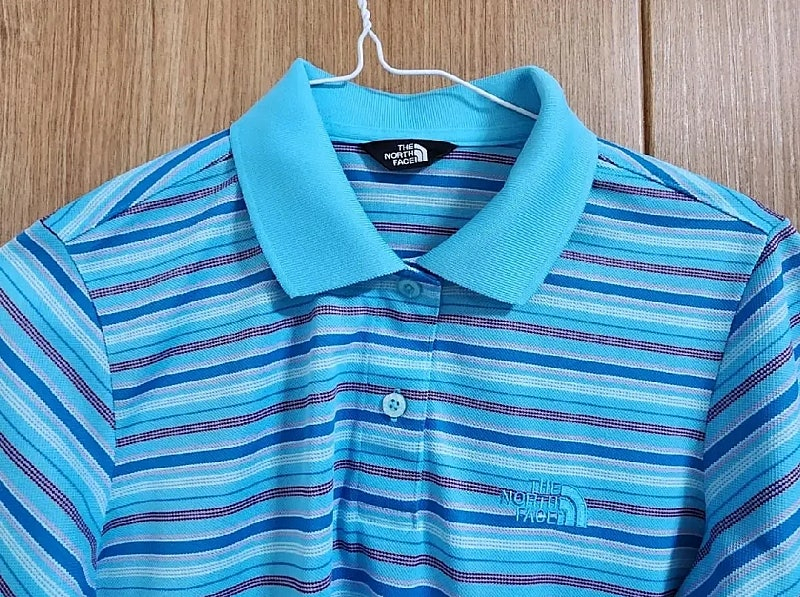 (55)여성 노스페이스 반팔 카라 티셔츠 이미지
