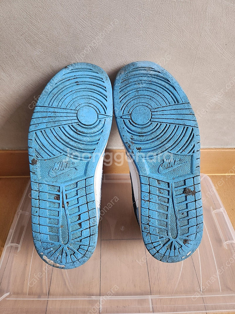 (택배) 나이키 조던 1 레트로 하이 OG 250mm--4