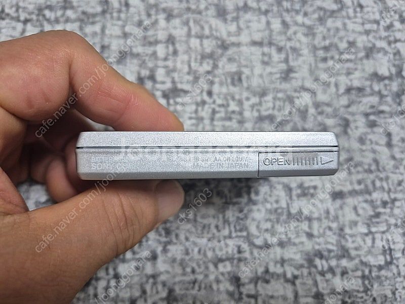 SONY MDP MZ-E90 실버색상 외 1점 정상작동...--2