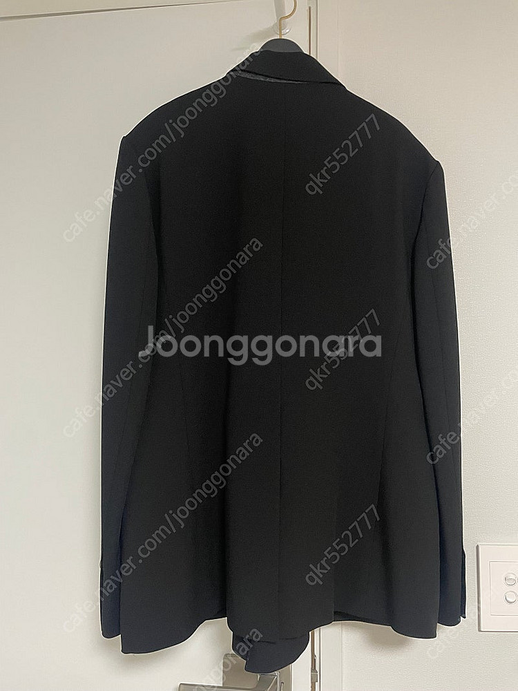 코스모폴리탄줄라이 예지스 희노애락 자켓--1