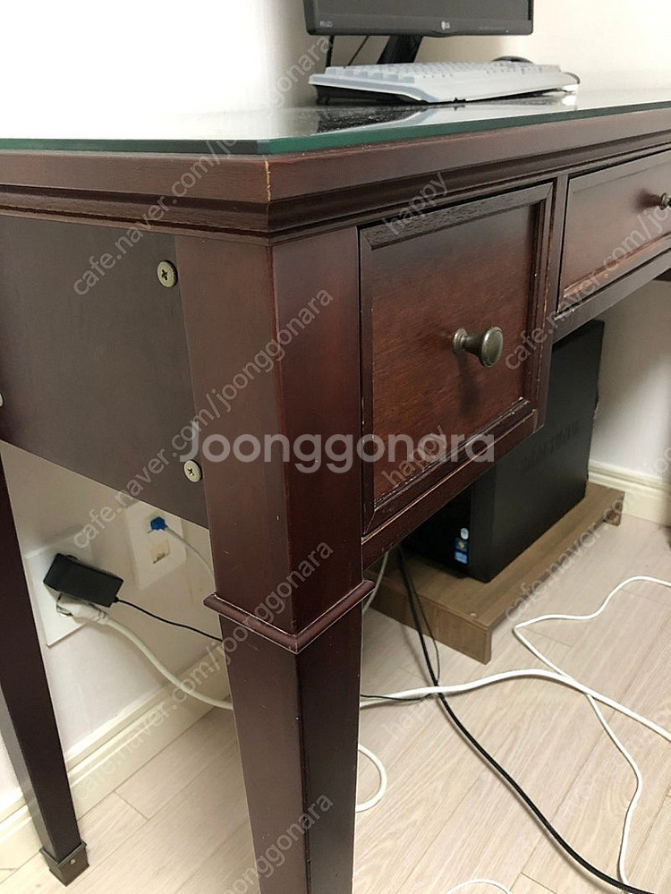 까사미아 샌더슨 화장대--1