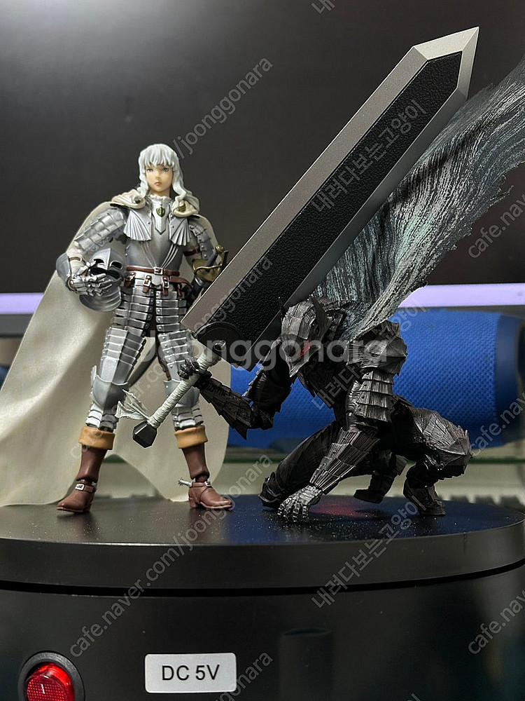 반다이 피그마 베르세르크 SHF 격정가츠 시르케 그리피...--1