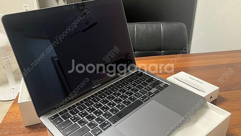 맥북에어 M1 스페이스그레이 256GB--2