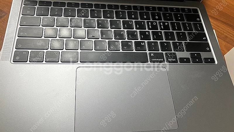 맥북에어 M1 스페이스그레이 256GB--3