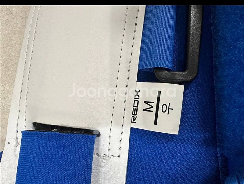 무릎 보조기(의료 보조기) M(오른쪽)--1