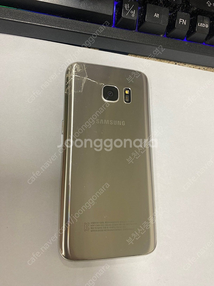 191808 갤럭시S7 실버 32GB 뒷면약파손+기능O...--0