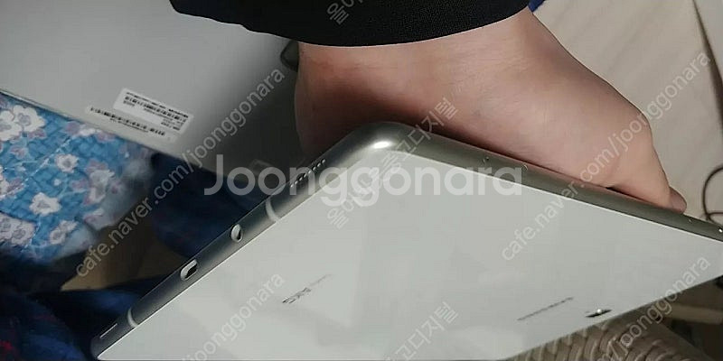 갤럭시탭S4 64G A급 11.5만 (T830) 팝니다...--4