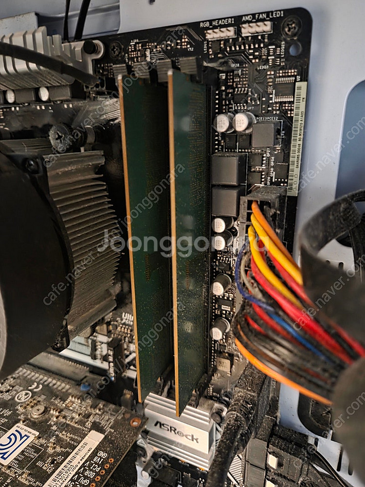 [데스크탑용] 삼성램 DDR4 8GB 2개 판매 합니다--0