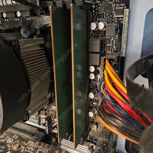 [데스크탑용] 삼성램 DDR4 8GB 2개 판매 합니다