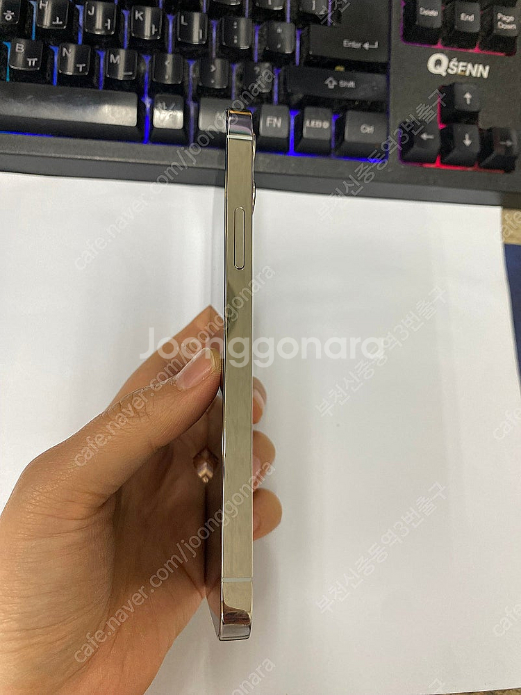 202701 아이폰12프로 화이트 SSS급 512GB ...--3