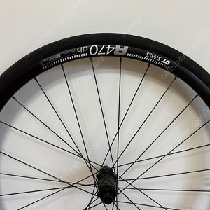 Dt swiss 디티 스위스 R470 휠셋, 슈발베타이어, 피렐리 피제로 타이어 튜블리스 타이어 포함 (스램바디)