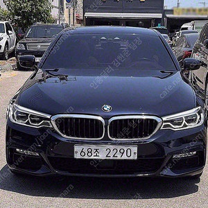 BMW 5시리즈 중고 BMW 520D 중고 5시리즈 중고차 할부 검정색 2018년식 520d xDrive M 스포츠 플러스 수원중고차