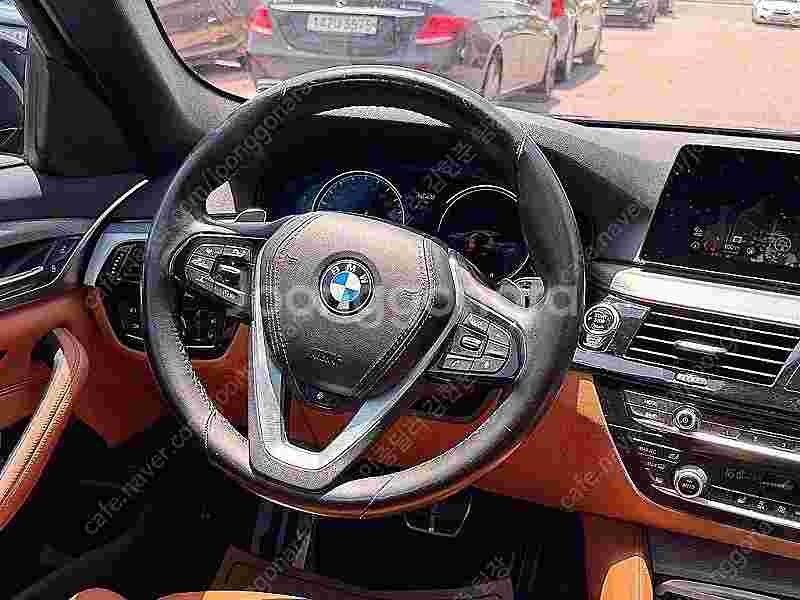 BMW 5시리즈 중고 BMW 520D 중고 5시리즈 중...--9