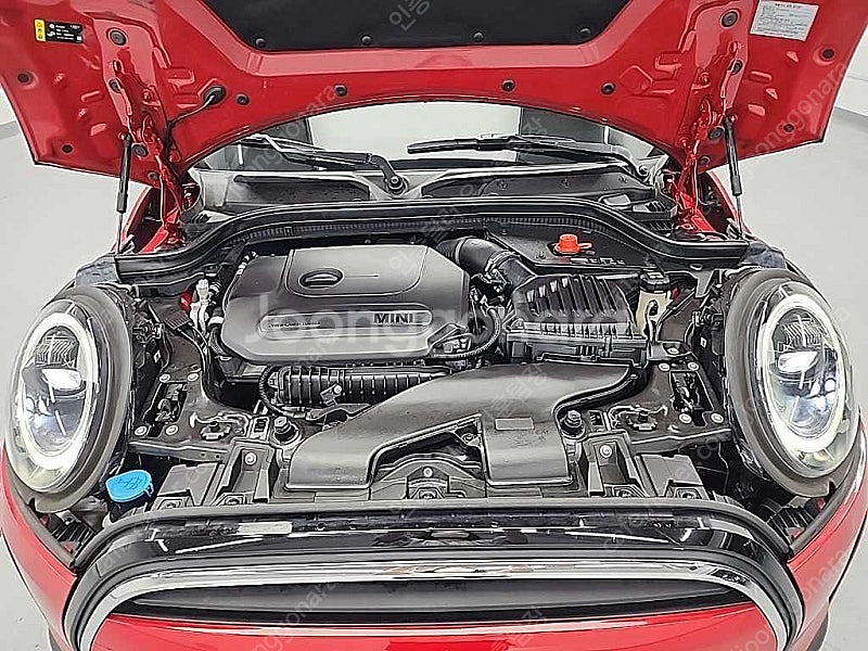 중고 미니쿠퍼 중고 가격 미니쿠퍼 5도어 중고 빨간색 2022년식 38,548km 5도어 클래식 플러스 런치팩 3세...--6