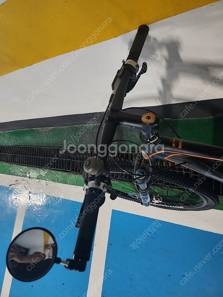 26인치 13.5 첼로 XC 30 산악 자전거를 팝니다...--8