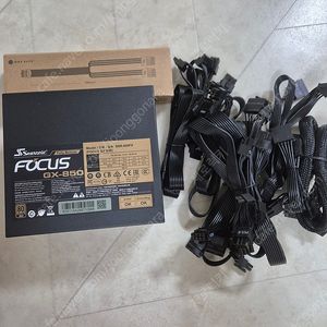 시소닉 FOCUS GOLD GX-850 풀모듈러 파워 (12VHPWR 케이블 포함) A/S 가능~