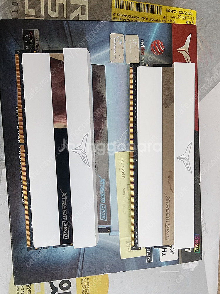 팀그룹 익스트림 ddr4 램 32기가--1