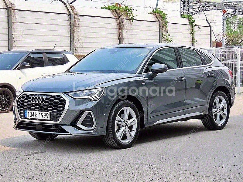22,992 km 아우디 Q3 중고 아우디 중고 35 ...--7