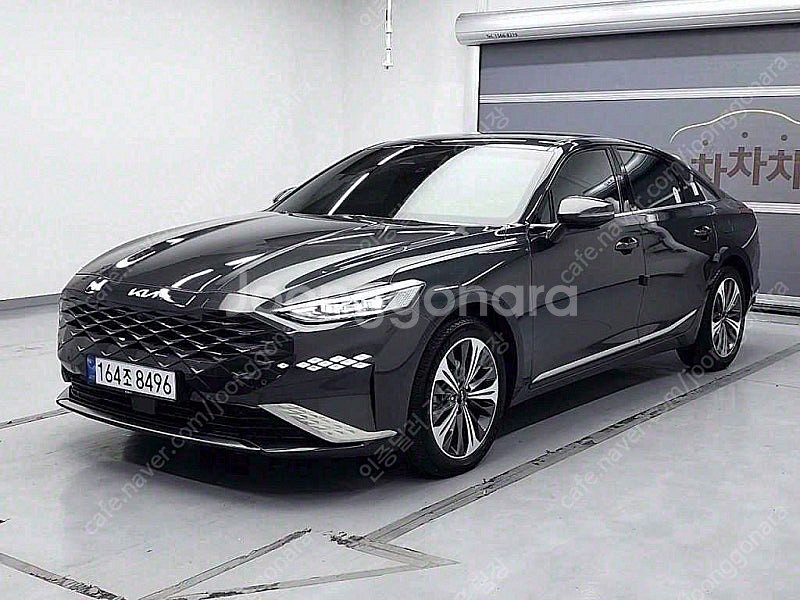 20,000 km K8 중고 하이브리드 시그니처 스페셜...--7