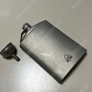지팩스 힙플라스크 티타늄 200ml