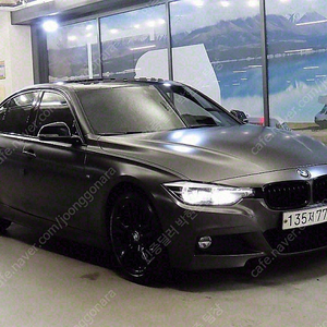 BMW 3시리즈 중고 BMW 중고 BMW 3시리즈 중고차 할부가능 2018년식 330i M 스포츠 쉐도우 중고차견적