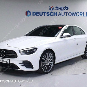 벤츠 E클래스 중고 벤츠 인증중고 흰색 2022년식 44,850km E350 4MATIC AMG LINE 신용카드 차량구매
