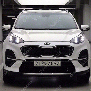 스포티지 중고차 할부 스포티지 SUV 중고차 흰색 2020년식 1.6 디젤 2WD 프레스티지 개인사업자 차량구매