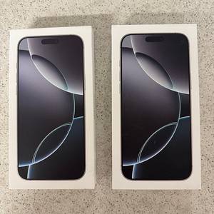 아이폰 16 Pro Max 화이트 티타늄 미개봉 새상품