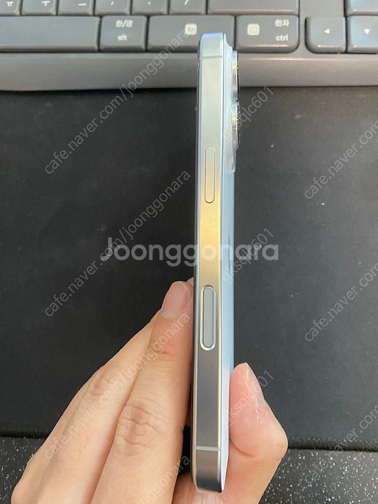 아이폰16pro 128GB--4