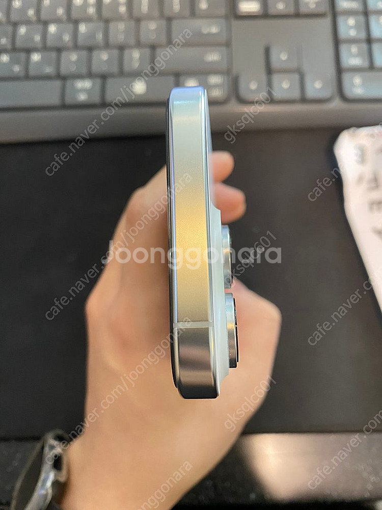 아이폰16pro 128GB--5
