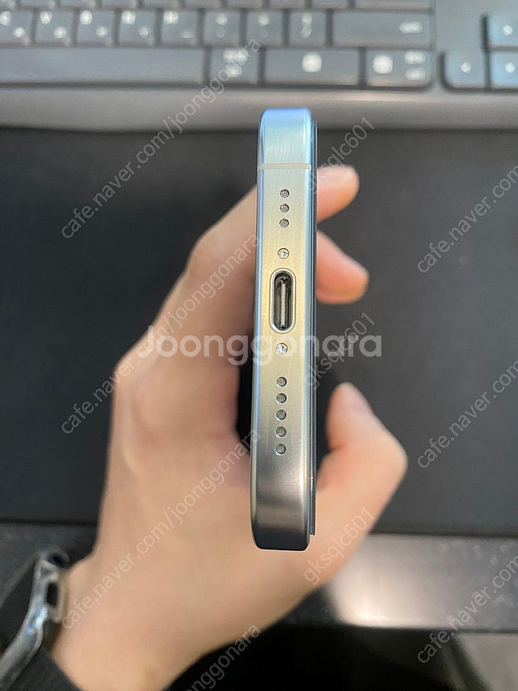 아이폰16pro 128GB--6