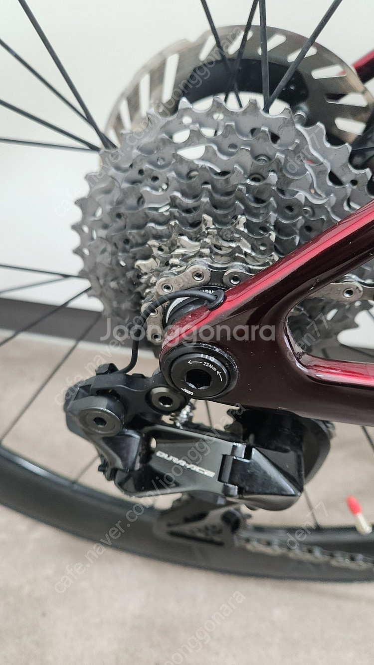 2025 트렉마돈 SLR9 Di2 8세대 프로젝트원 카...--7