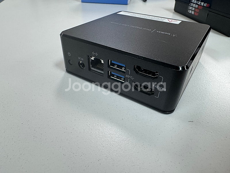 Belkin 듀얼 디스플레이 USB-C 독 판매합니다--0