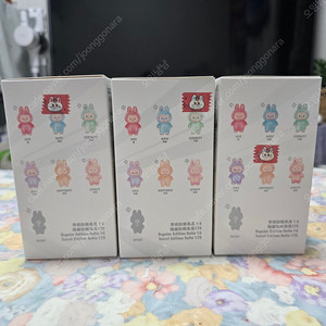 팝마트 라부부 하이라이트 희망.평온.행복 하단부개봉 비닐개봉× 새거처럼 뜯어볼 수 있음