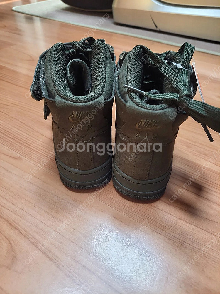 (새상품)나이키빌리아일리시에어포스세쿼이아(230)--2