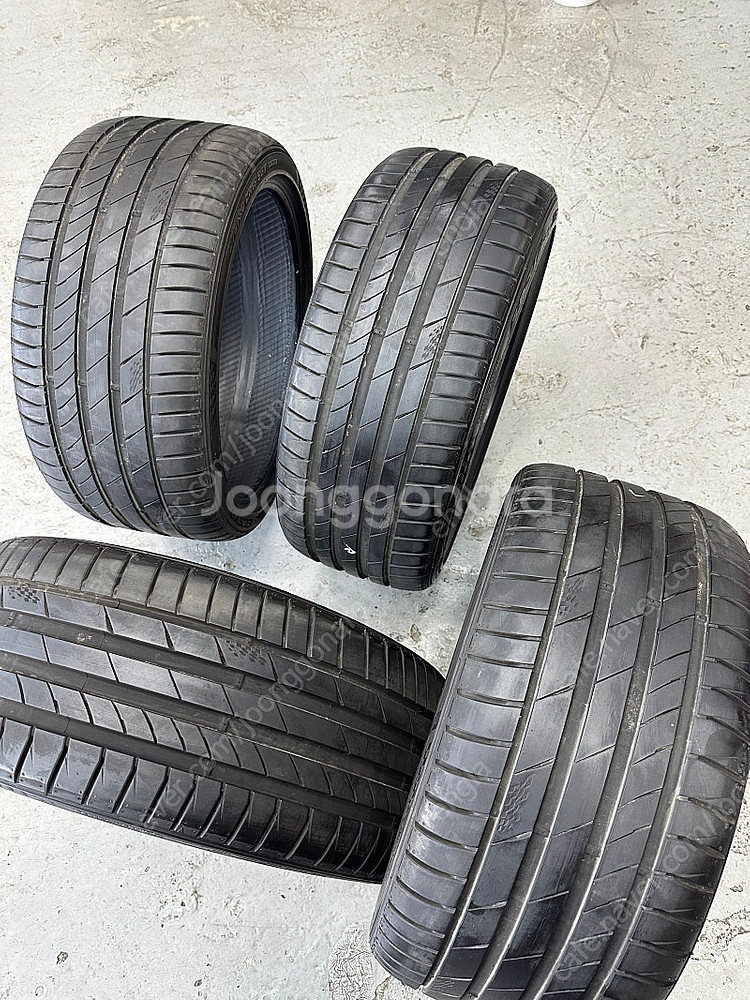 금호 엑스타 ps71 275 30 19 23년제작(주차 사진 참조)--6