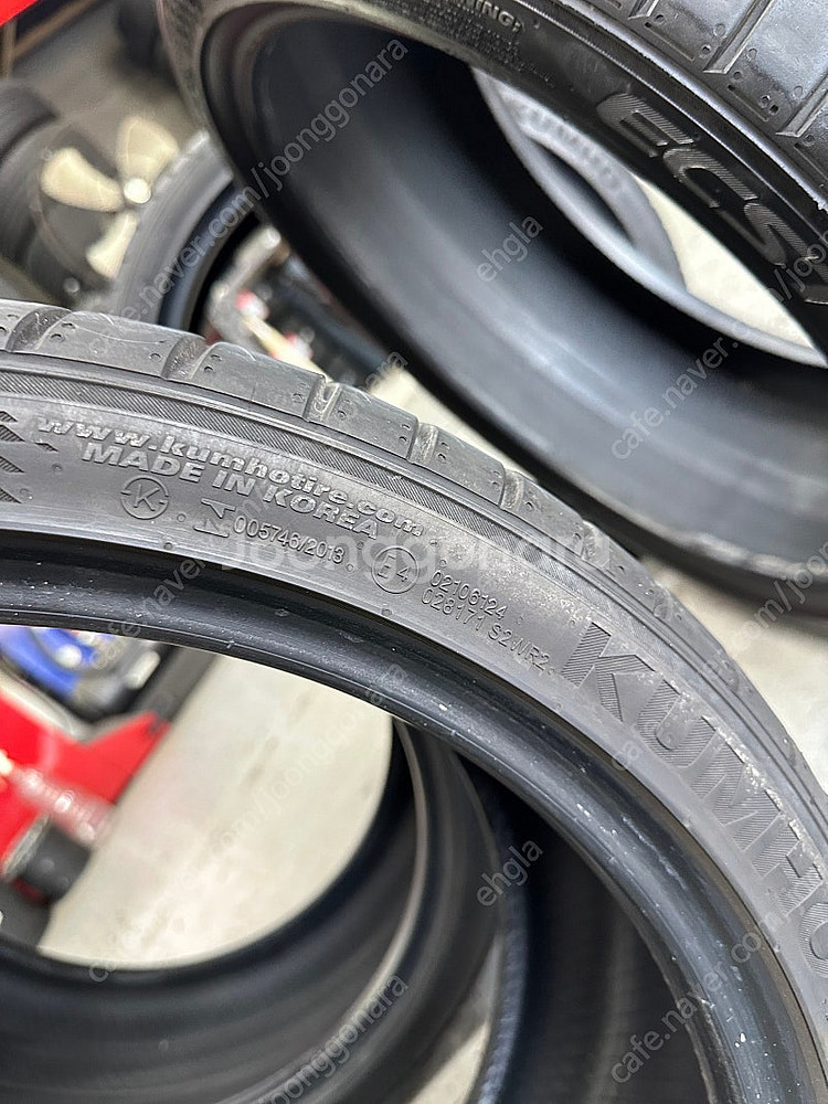 금호 엑스타 ps71 275 30 19 23년제작(주차 사진 참조)--8