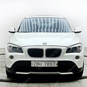 BMW X1 중고 BMW X1 중고차 SUV 중고 흰색 2011년식 xDrive 20d 4WD 중고차 살 때