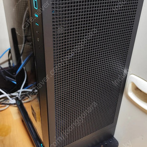 라이젠7 9800x3d + 라데온 rx9070 본체