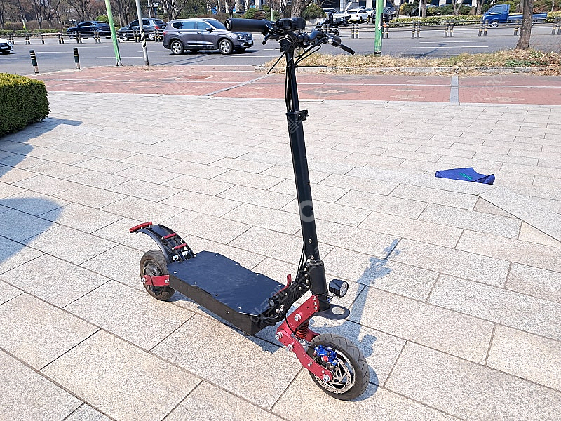 기함급 고속 전동킥보드 쏘닉 60v 3500w 40ah--4