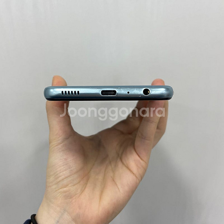 62758 갤럭시버디2 128기가 라이트블루 공기계 팝니다 9만원--3