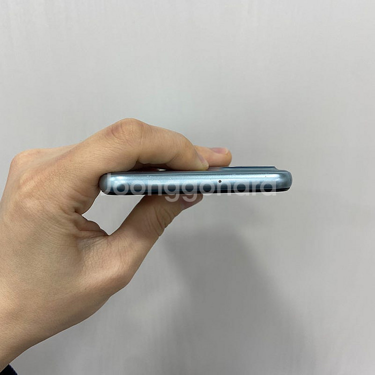 62758 갤럭시버디2 128기가 라이트블루 공기계 팝니다 9만원--5