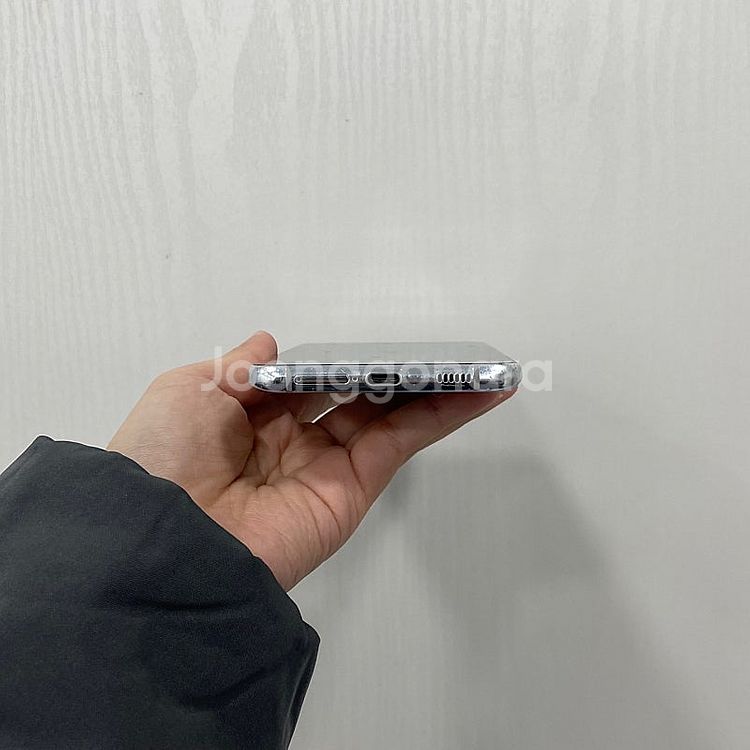 71802 갤럭시S21플러스 256기가 실버 공기계 팝니다 20만원--6