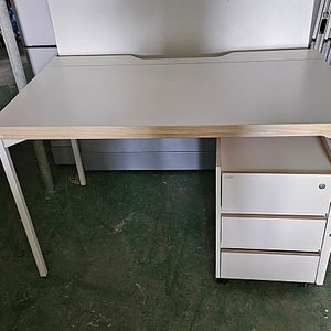 데스커모션데스크 데스커책상 800/1200/1400/1600 판매 합니다